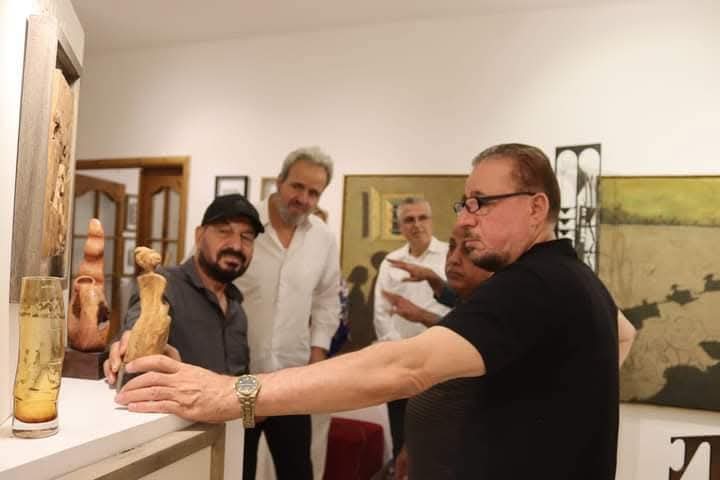 الفنان الأردني محمد سمارة  يحول منزلة لمتحف فني ( صور )