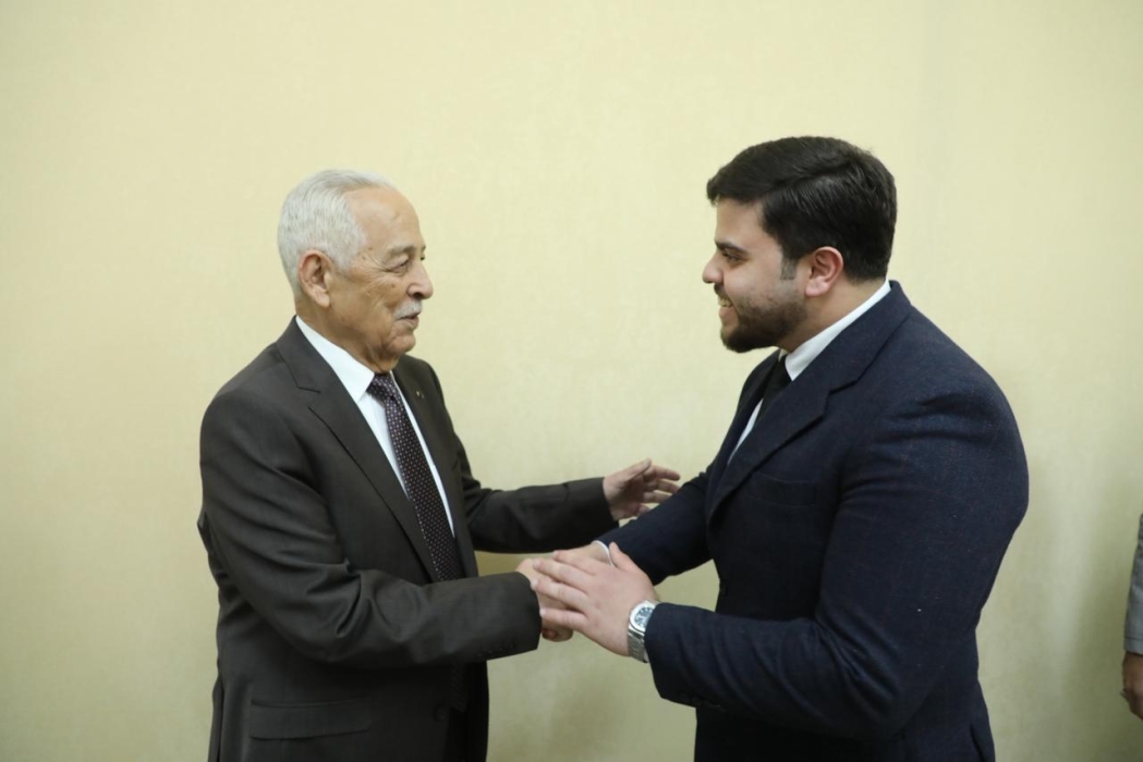 فهد نضال أبو قمر يلتقي معالي يوسف حسن العيسوي ويؤكد أهمية دعم الشباب وتمكينهم