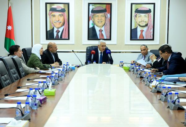 الإعلام النيابية تُقِرّ معدل الجريدة الرسمية وتنتخب السبايلة نائبًا للرئيس والحجايا مقرّرة