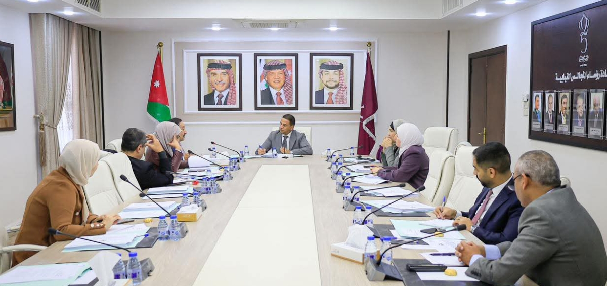 الطاقة النيابية تبحث آلية عملها وخطتها للمرحلة المقبلة