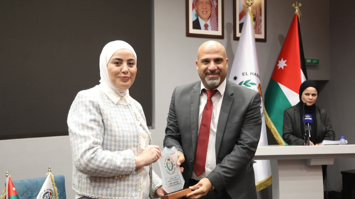 جائزة الحسن للشباب تحتفل بتخريج المشاركين بمشروع سراج