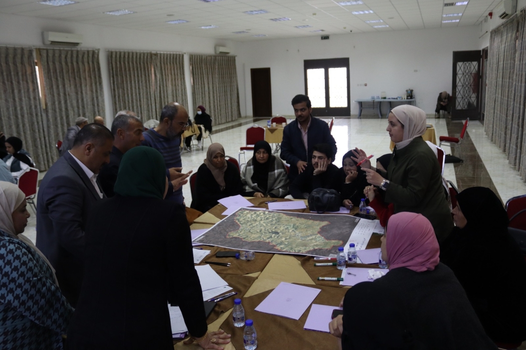 مركز المياه والبيئة والتغير المناخي ينظم ورشة عمل حول تحديد معايير تدهور الأراضي المستهدفة في محافظة المفرق