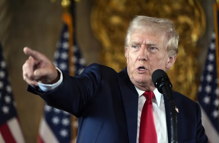 سي بي إس نيوز عن مسؤولين أمريكيين: إدارة ترامب تفكر في توسيع حظر السفر للولايات المتحدة