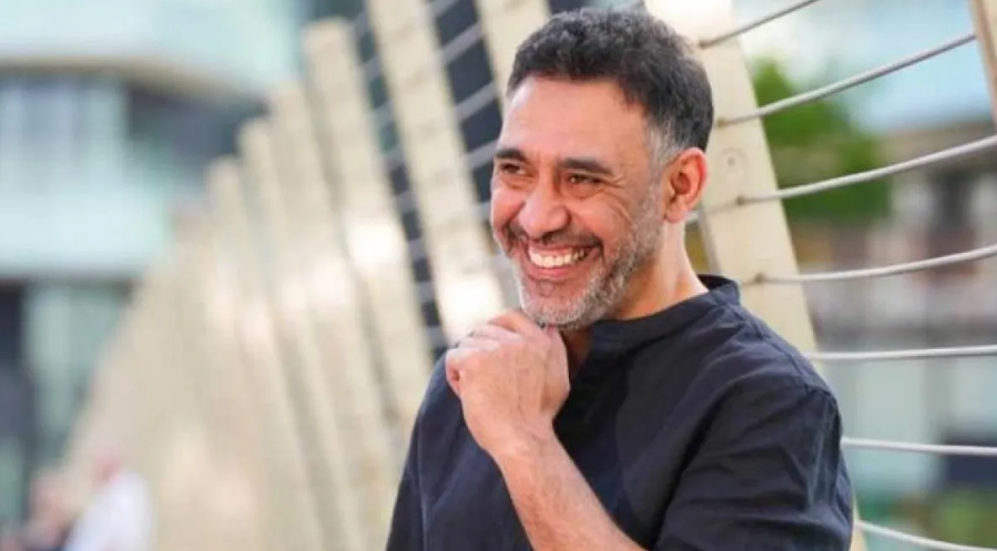 عمرو مصطفى: أعتذر لكل من ضايقتهم وسأعمل مع عمرو دياب