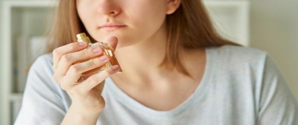 ضعف حاسة الشم قد يكون مؤشرا مبكرا على أمراض خطيرة