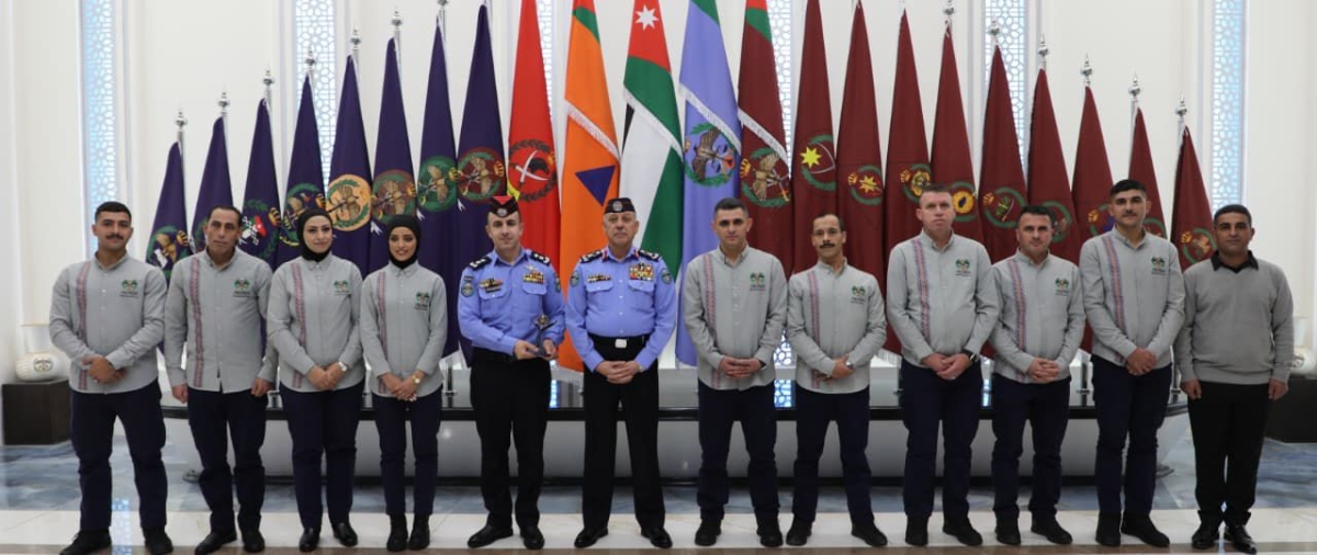 المعايطة يلتقي فريق صُنع بعزيمة من إدارة مراكز الإصلاح والتأهيل بعد فوزه بالمركز الثاني في جائزة الحسين للعمل التطوعي 2025