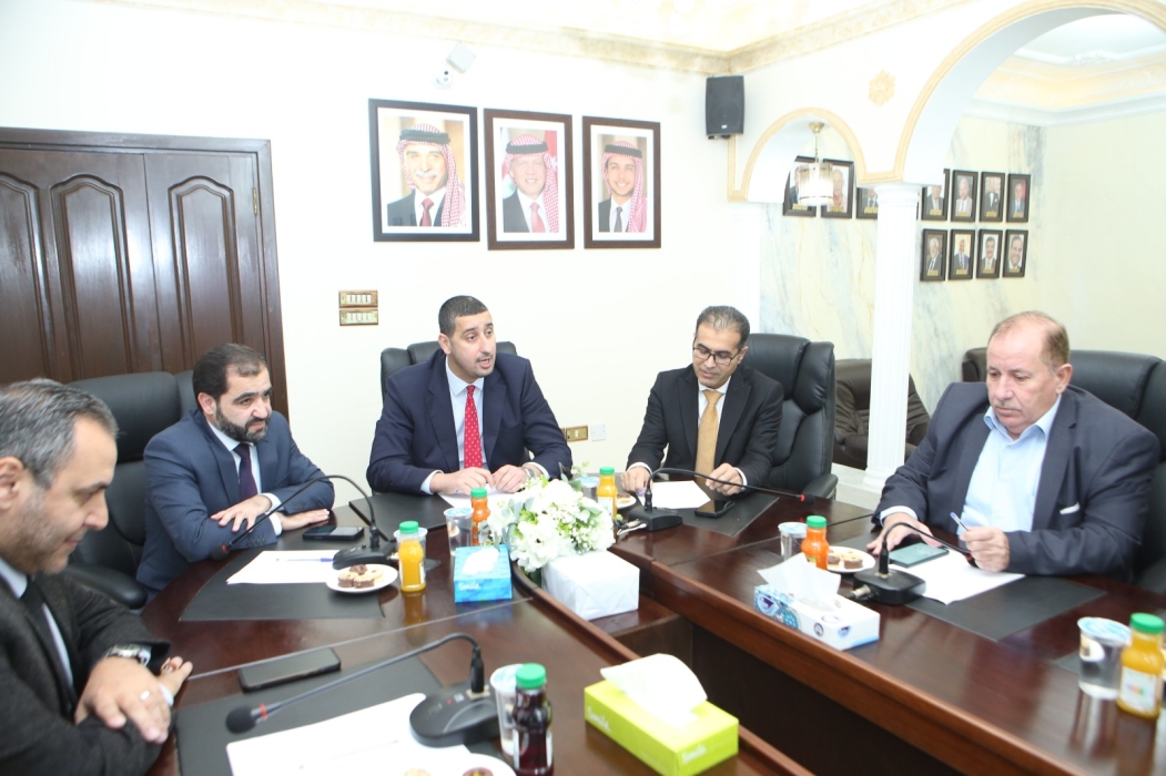 تعزيز الشراكة بين الأوقاف وجمعية مكاتب السياحة لتطوير ملف الحج والعمرة في الأردن