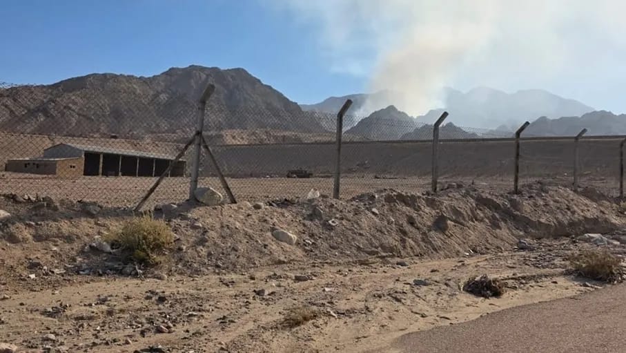 حريق في مكب نفايات العقبة القديم والسيطرة عليه دون إصابات