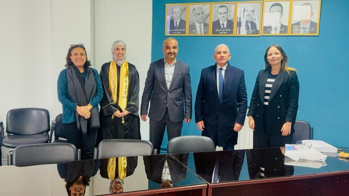 الدكتوراة إيمان المعايعة ... مبارك