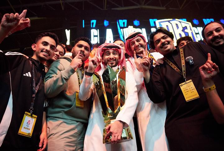 المؤثر السعودي دربحة يمثل السعودية في كأس الملوك للمنتخبات بالبرازيل