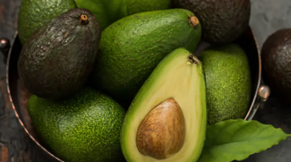 الأفوكادو أم الغواكامولي .. أيهما أفضل صحيا؟