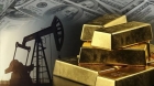 انخفاض أسعار الذهب وارتفاع النفط مع استقرار الدولار عالميا