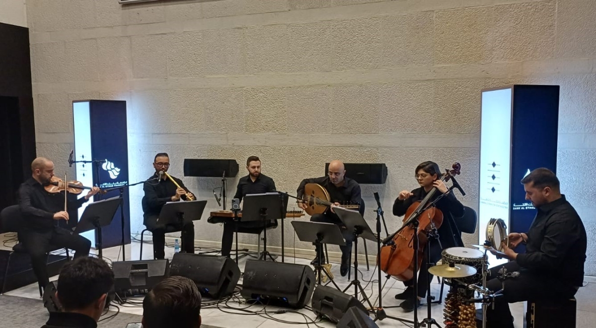 أمسية من الموسيقى الشرقية لاوركسترا حجرة عمان التخت الشرقي