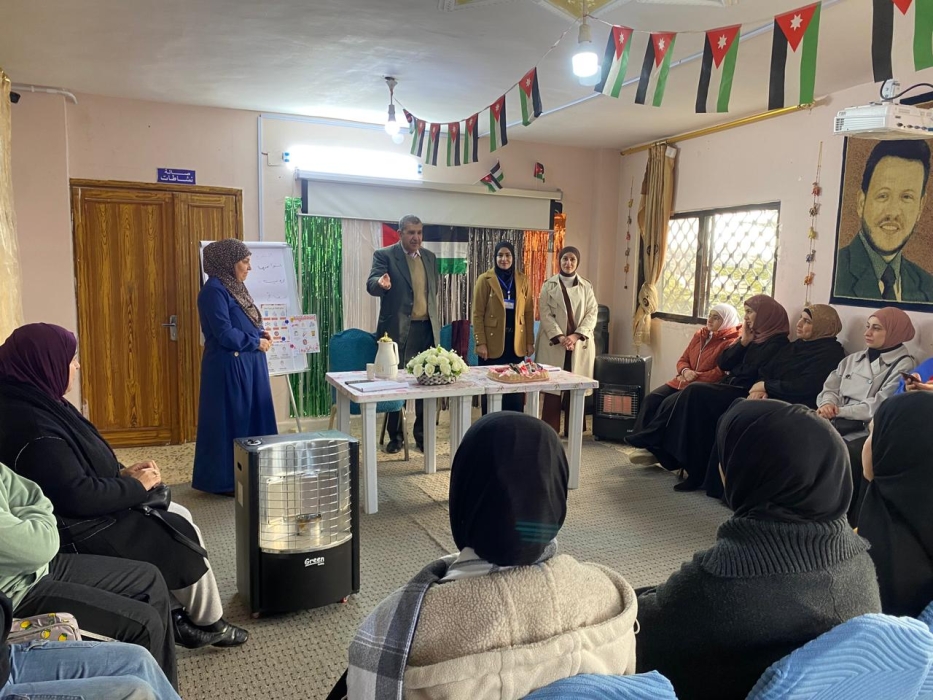 مدير شباب عجلون يتفقد المراكز الشبابية في الجُنيد و شباب و شابات الهاشمية النموذجي