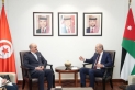 وزير الخارجية يلتقي نظيره التونسي