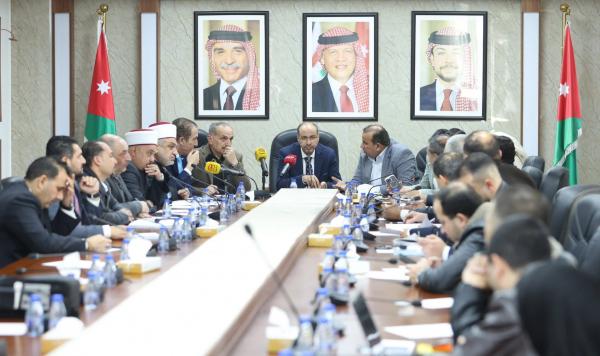 المالية النيابية تناقش تقرير المحاسبة المتعلق بوزارة الأوقاف ودائرة قاضي القضاة