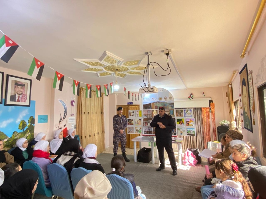 مركز شابات عبين عبلين ينظم نشاطاً تطوعياً بعنوان بيت المخاطر