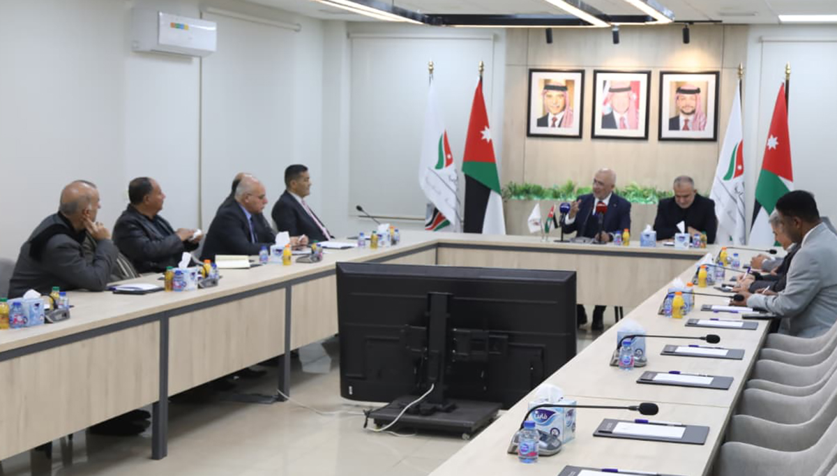 رئيس المستقلة للانتخاب يلتقي وفدا من ملتقىرفاق السلاح