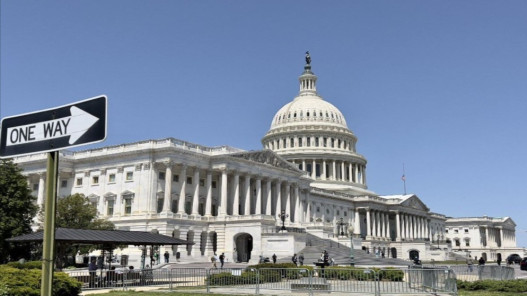 بدء شلل مالي في الولايات المتحدة مع ترقب نهاية سريعة