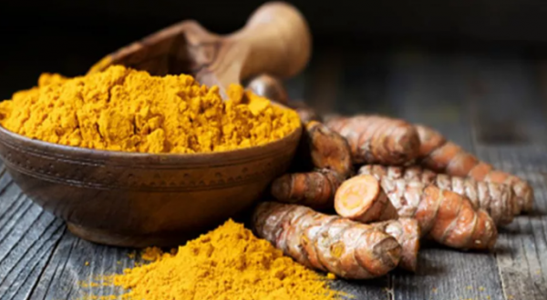 ليست مجرد توابل .. إضافات بسيطة تجعل الكركم أكثر فاعلية بعشرات المرات