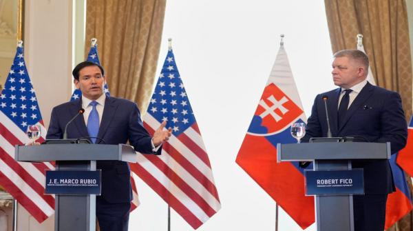 وزير الخارجية الأمريكي: راضون عن المسار القائم في سوريا