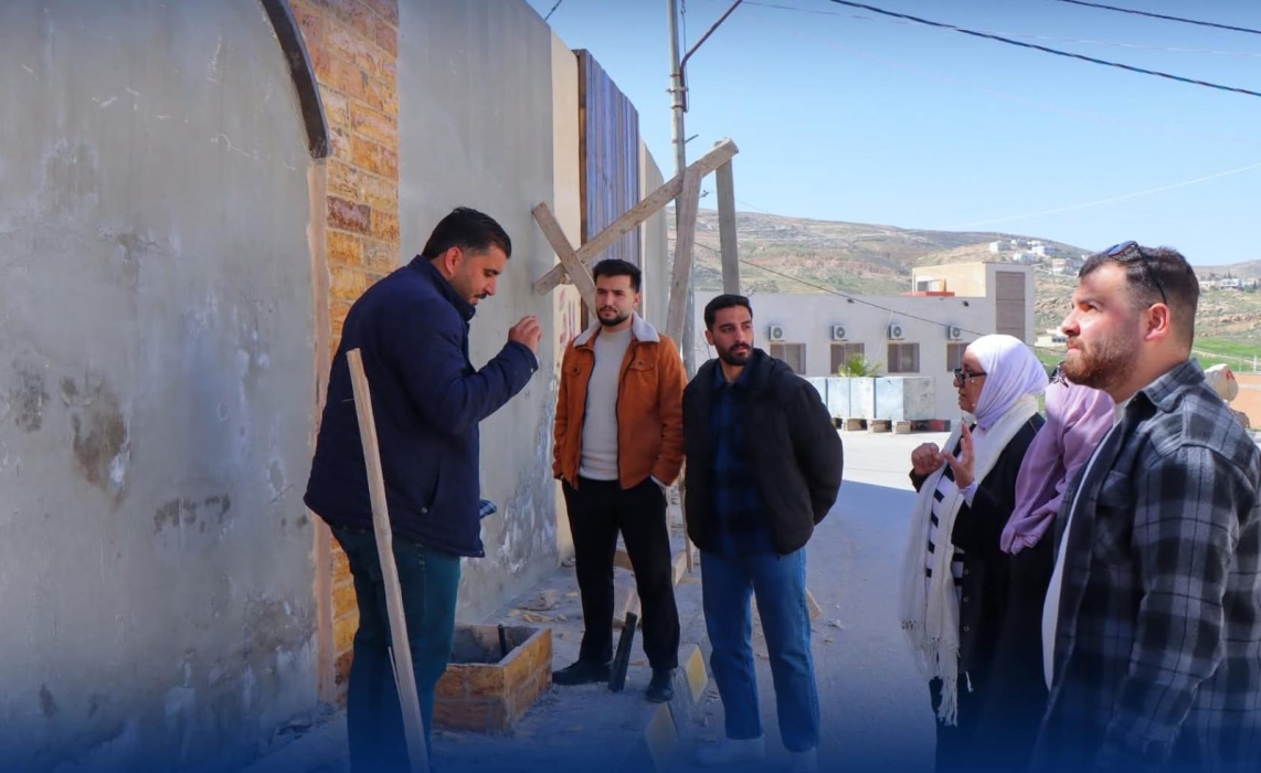 الشمايلة تقوم بزيارة ميدانية إلى مشروع شارع الثقافة في لواء عي
