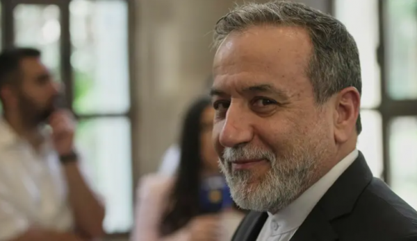 عراقجي: واشنطن لم تطلب التخلي عن تخصيب اليورانيوم