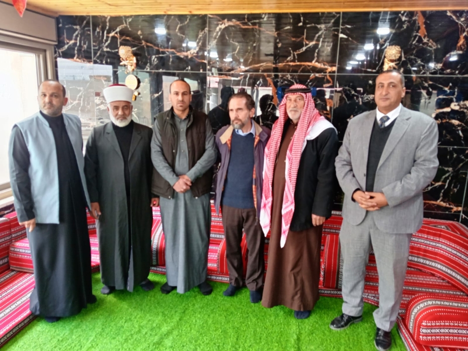 مصاب عسكري احمد حسن هواش بني خالد يشكر الأمير موعد بن رعد