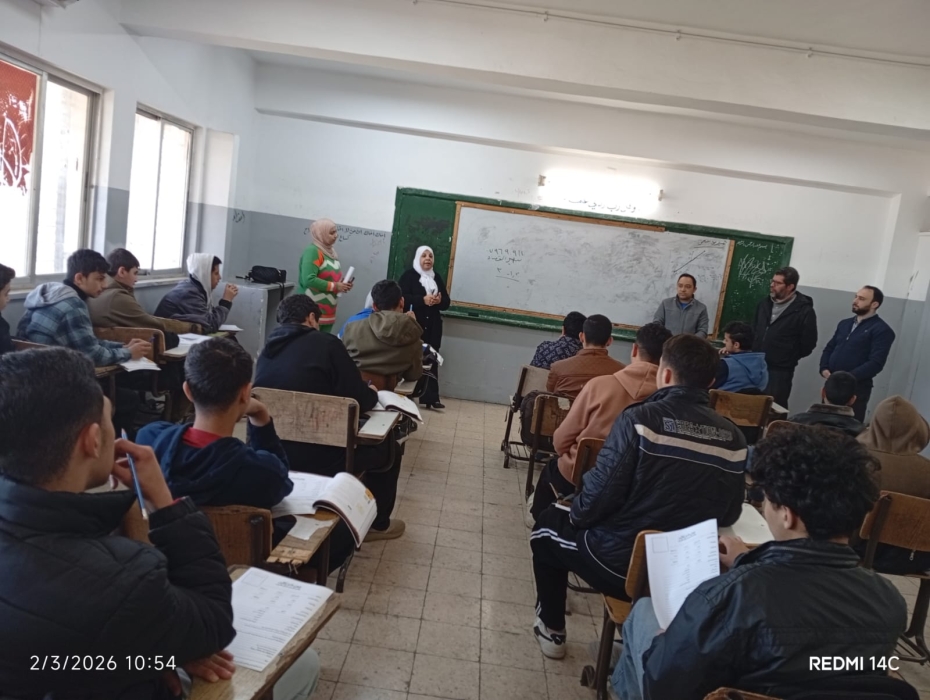 زيارة تعريفية ببرامج وزارة الشباب في مدرسة عين جنا الثانوية للبنين