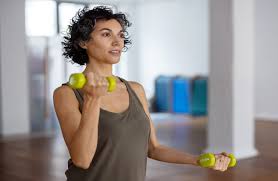 لماذا يقل حجم العضلات عند التوقف عن ممارسة الرياضة؟