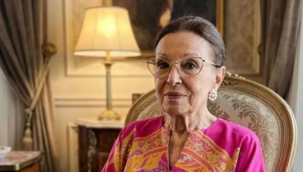 ظهور لنجاة الصغيرة يفرح جمهورها .. والفنانة ترد