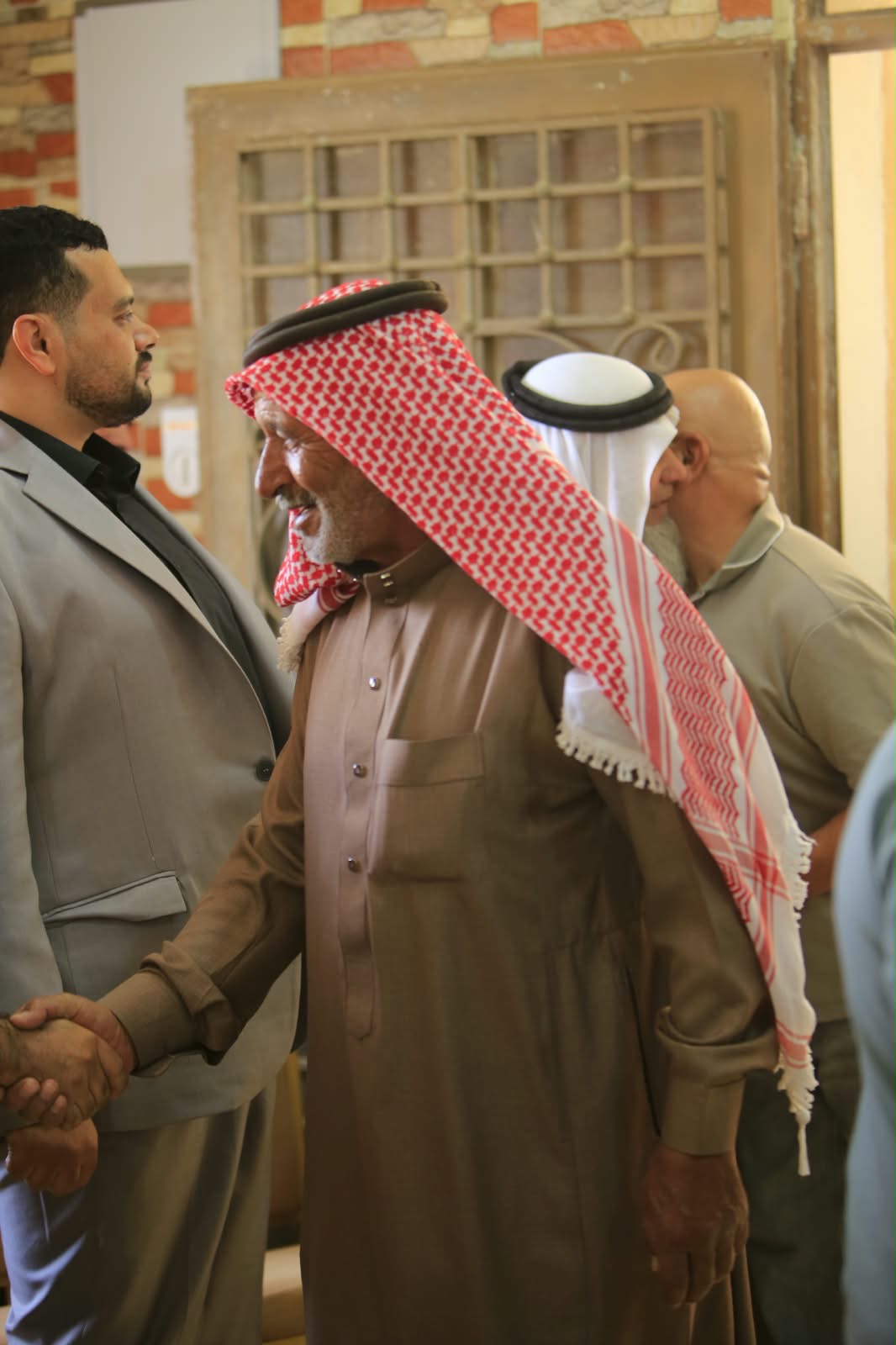 القلعة نيوز تهنئ حسن الخطيب بزفاف نجله شهاب