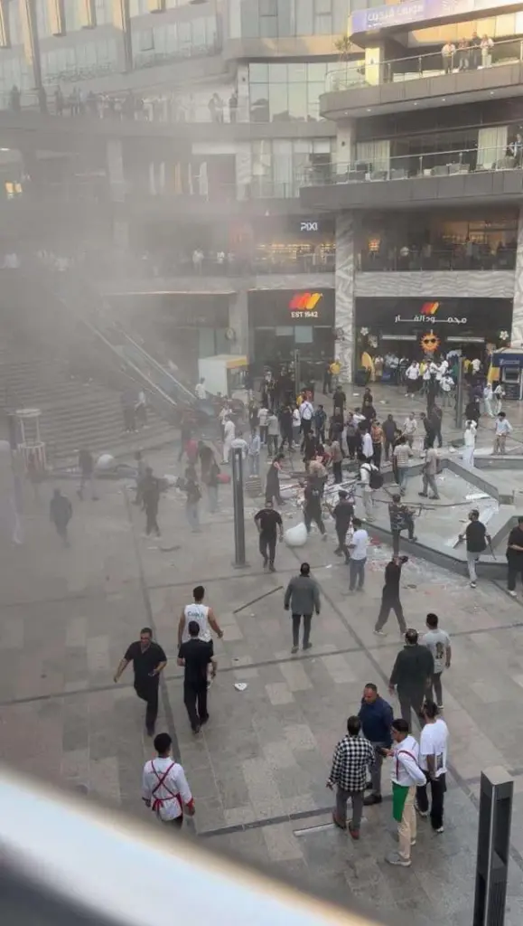 3 أشخاص وأكثر من 10 إصابات بانفجار داخل مول بمصر