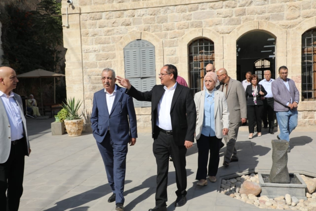 وزير الثقافة يزور الجامعة الألمانية الأردنية