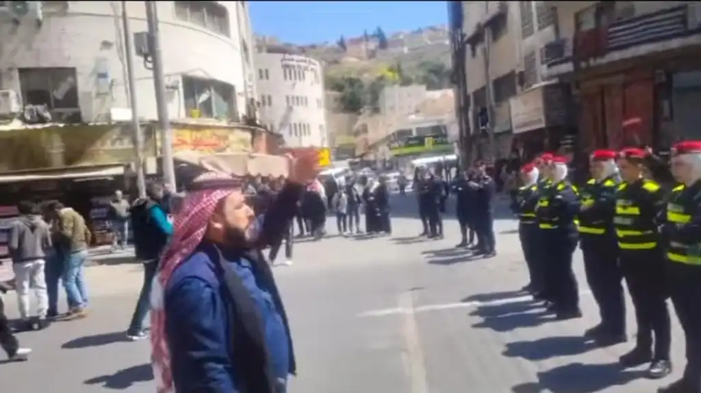 المختار عبد الله كريشان يشيد بالأجهزة الأمنية حماة الوطن وسند القيادة ويجدد الولاء لجلالة الملك