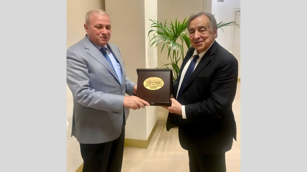 الوفد البرلماني يلتقي نائب رئيس وفد العلاقات مع دول المشرق