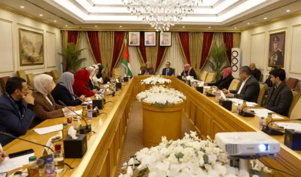 ثقافة الأعيان تلتقي وفدا من مبادرة خبراء الأردن للإبداع والريادة