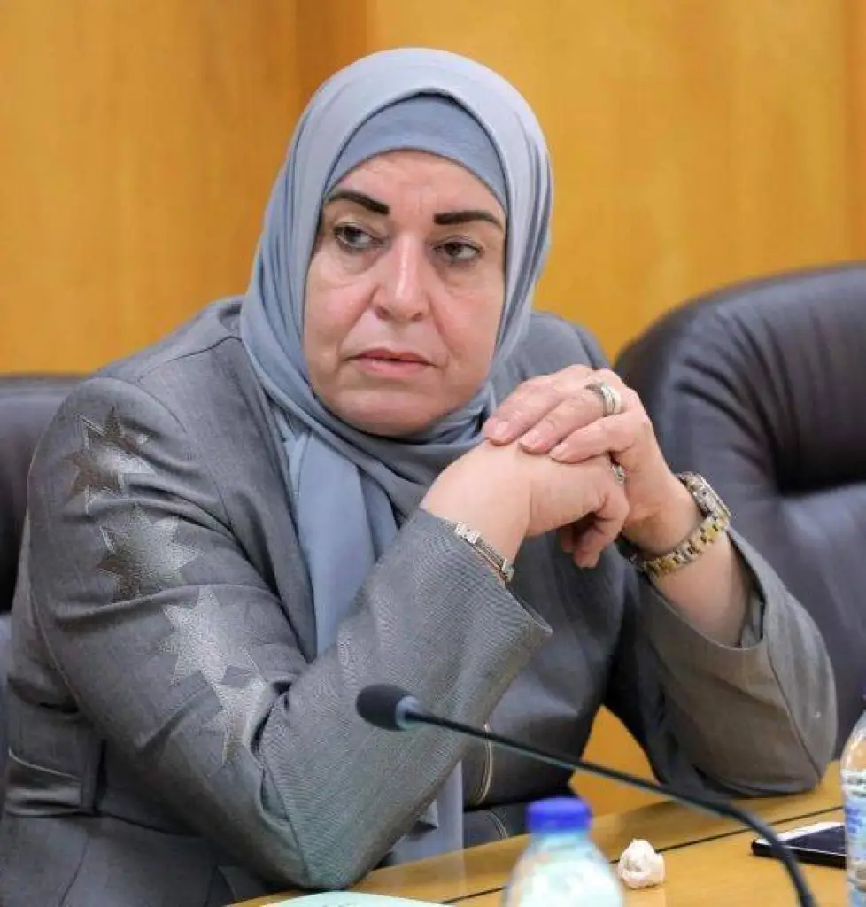 شاهد بالفيديو.. النائب الحسنات تطالب بإنشاء هيئة لمكافحة التمييز ضد المرأة  وترد على الشلول