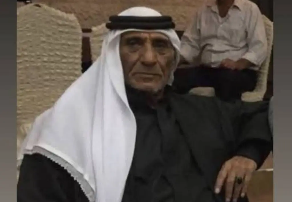 محمد الكعابنه يعزي العقيد عيسى الحميديين الدعجه بوفاة والده
