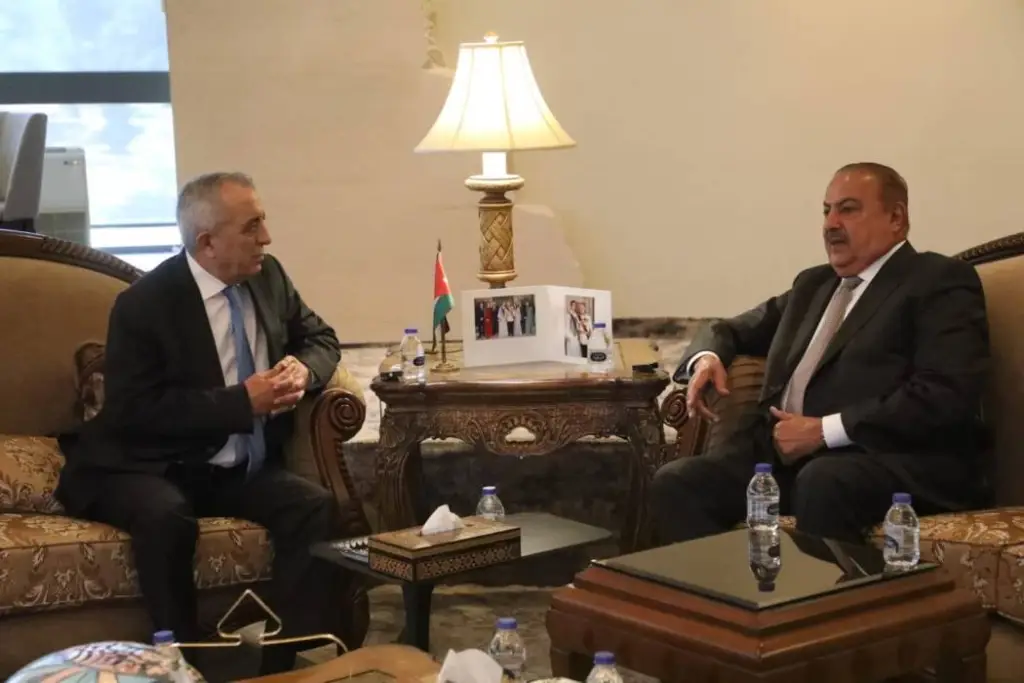 الرواشدة يستقبل رئيس المجلس الوطني للفنون البحرينية