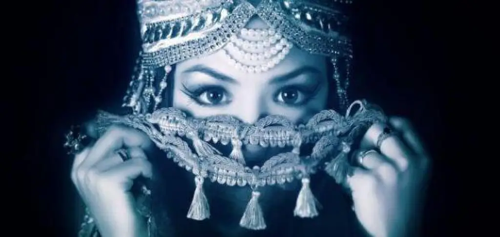 ما هي علامات جمال البنت