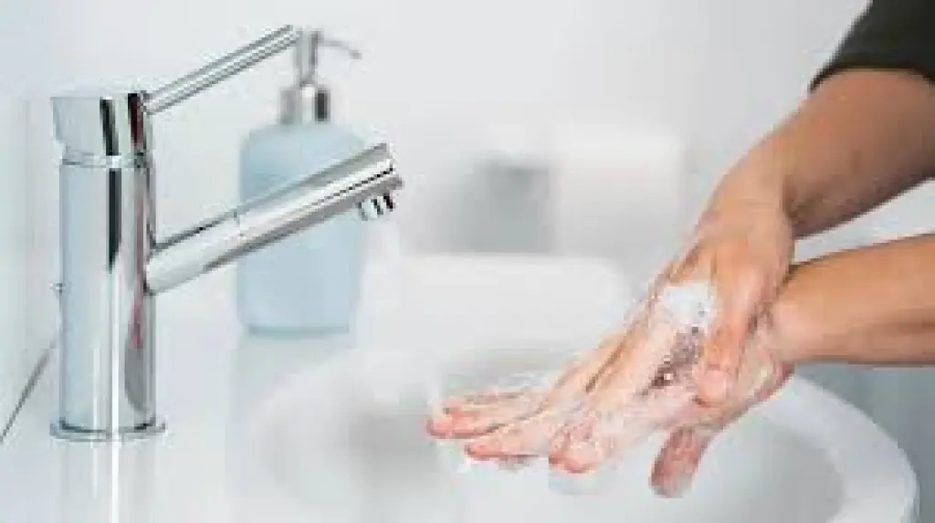 هل تمرض كثيرا؟.. قد تكون طريقة غسل يديك السبب