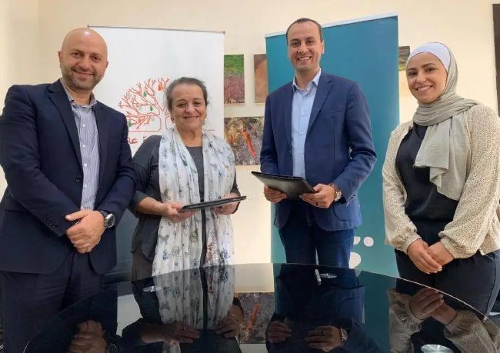 زين كاش توقع مذكرة تفاهم مع جمعية مؤسسة الأميرة عالية