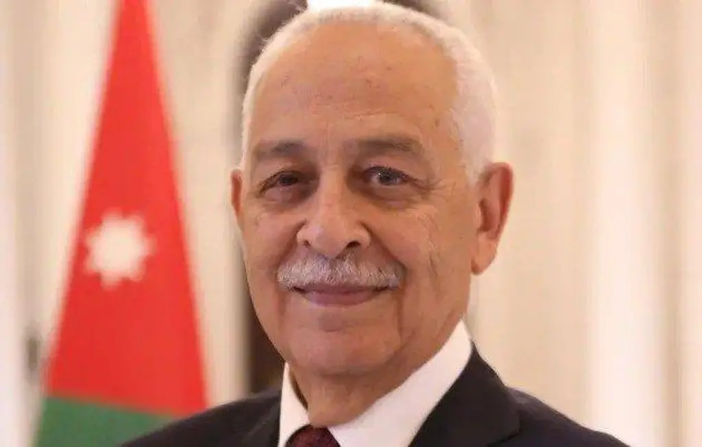تعزية من الدكتور عمر الخشمان لمعالي رئيس الديوان الملكي الهاشمي يوسف العيسوي بوفاة شقيقته.