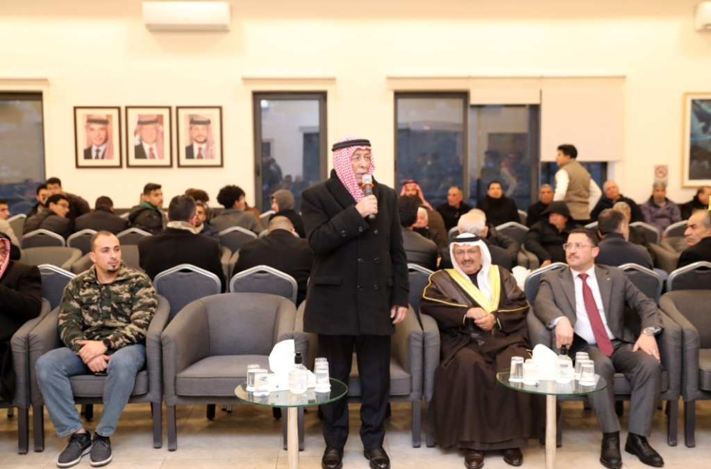 مندوبا عن الملك وولي العهد.. العيسوي يعزي عشائر الكركي والحاج علي والعبادي والنجادا والصمادي