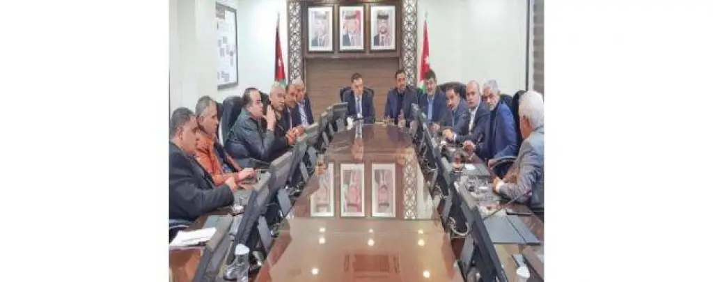 أبو عاقولة يطالب بتسجيل اتحاد نقابات أصحاب العمل رسميا