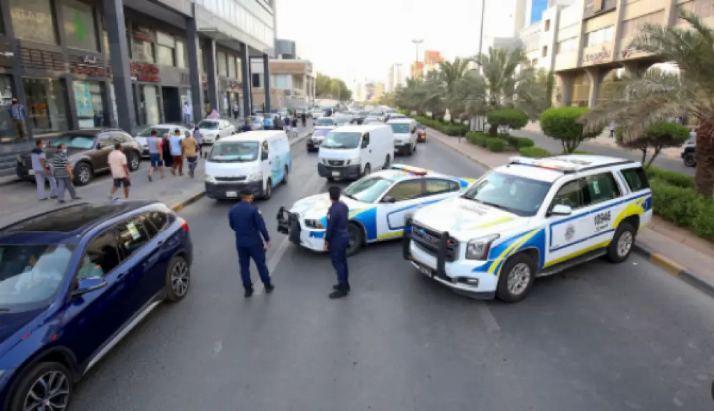 الكويت: إعادة القبض على نزلاء هربوا من السجن
