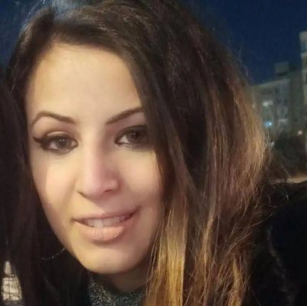 فتاة تعرض نفسها للزواج عبر فيس   تفاصيل    فيديو