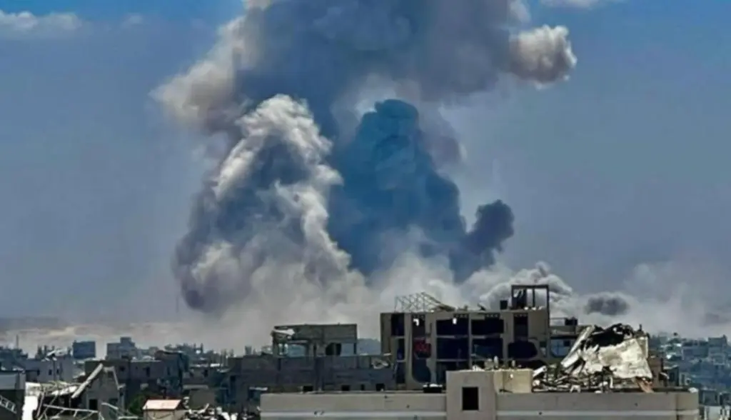 شهيد ومصابون في غارة للاحتلال على الزوايدة وسط قطاع غزة