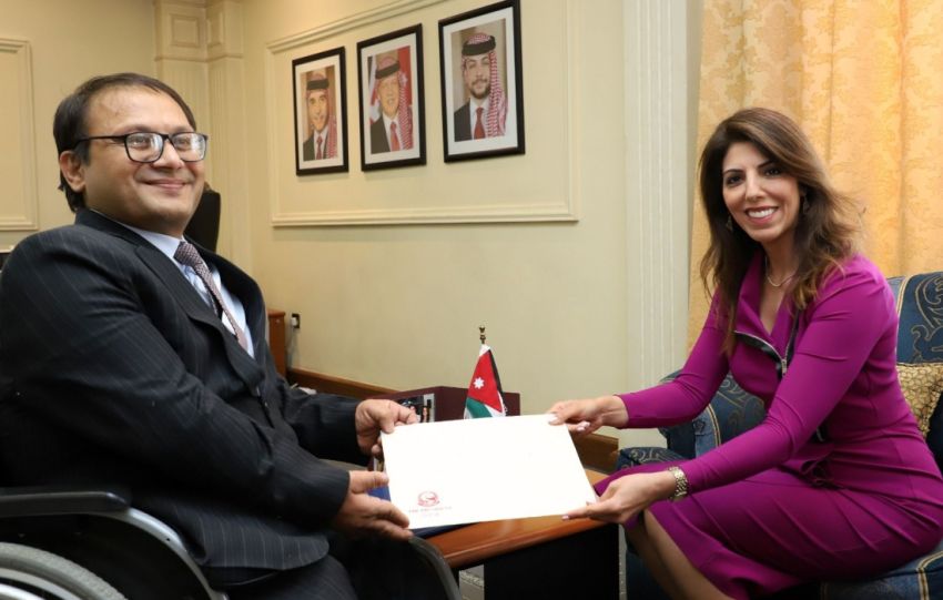 الخارجية تتسلم نسخة من أوراق اعتماد سفير جمهورية نيبال